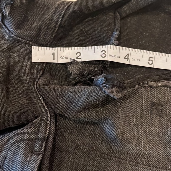 One Teaspoon High Waist Bonita Shorts Size 28 - Picture 7 of 15